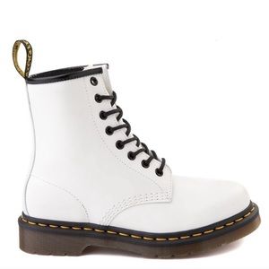 White dr martens